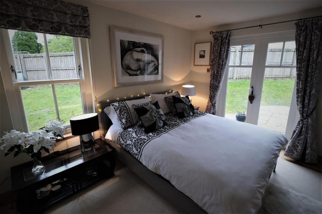 Loch Lomond Unique Selfcontained Bed+Bathroom Alexandria Esterno foto